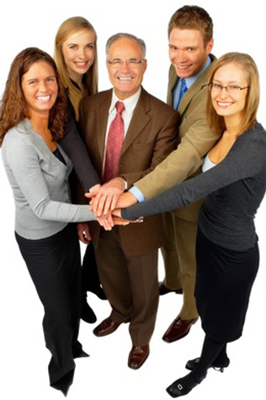 Teamwork-5-pers-Fotolia_2306304_XS.jpg